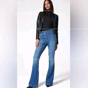 Spanx Dark Wash High Rise Flare‎ Pull On Jeans